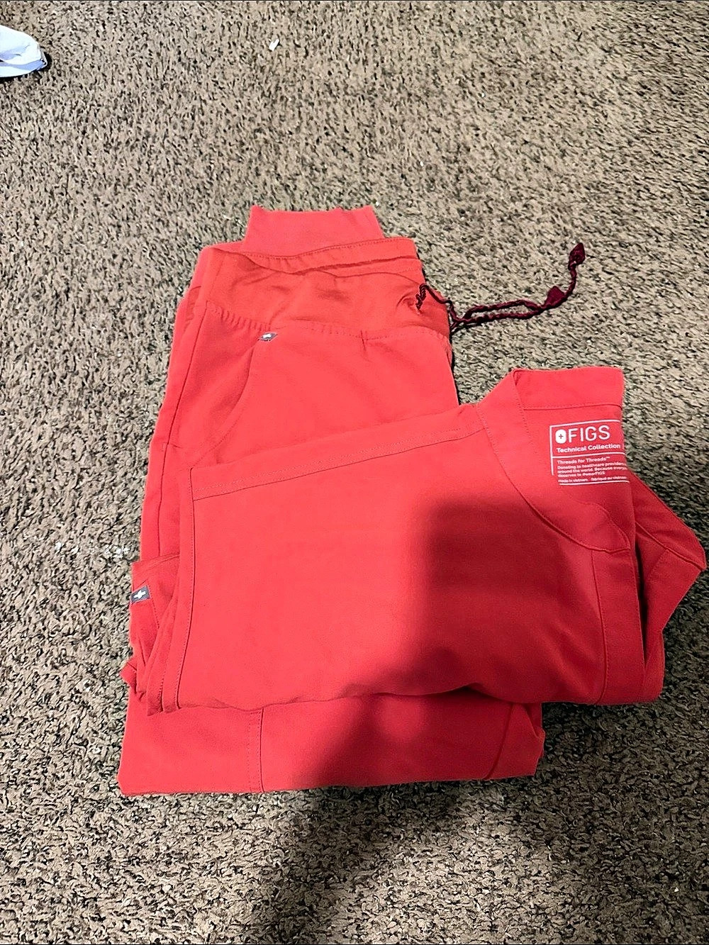 Figs Rafaela top 2xl and jogger pants Lg